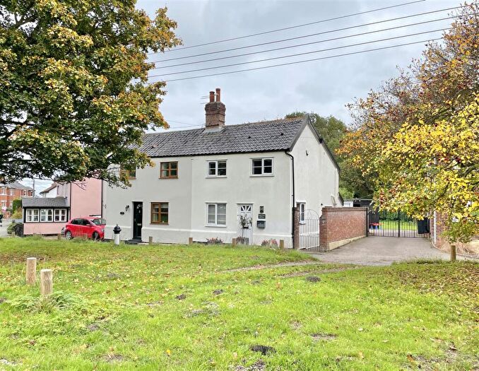 3 Bedroom Cottage For Sale In The Green, Palgrave, IP22
