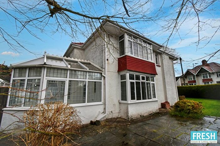 3 Bedroom Detached House For Sale In Glanmor Park Road, Sketty, Swansea, SA2