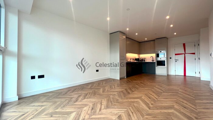 2 Bedroom Flat To Rent In Brook Street, Kingston Upon Thames, KT1