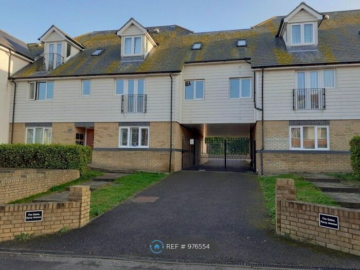 2 Bedroom Flat To Rent In The Gates, Kingsgate, CT10