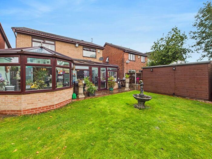 4 Bedroom Detached House For Sale In Grace Drive, Nottingham, NG8