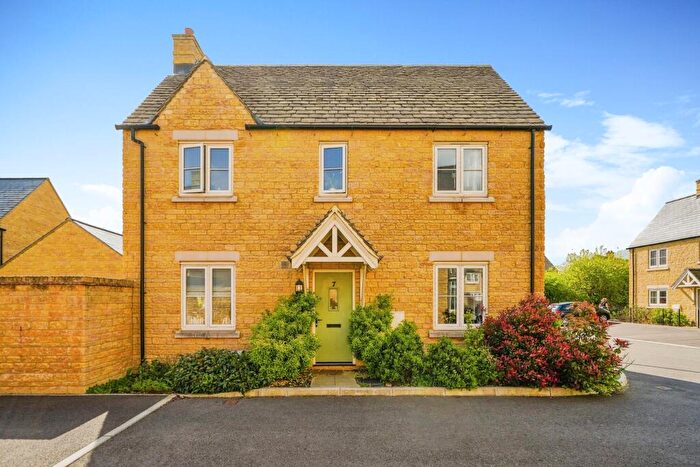 3 Bedroom Detached House To Rent In Bourton-on-the-Water, GL54