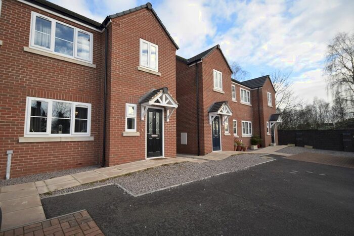 3 Bedroom Semi-Detached House For Sale In The Sidings, Station Road, Whitchurch SY13