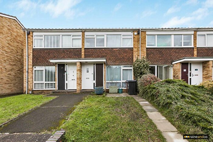 3 Bedroom Terraced House For Sale In Old Hertford Road, Hatfield, AL9