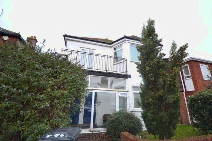 2 Bedroom Flat To Rent In A Tankerton Road, Tankerton, CT5
