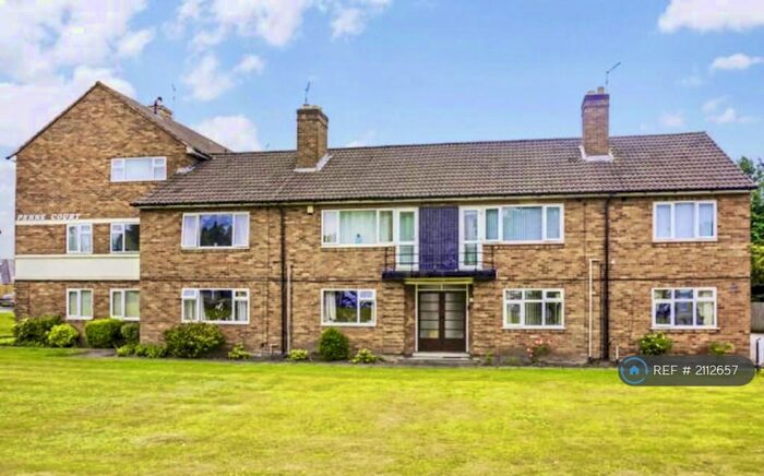 2 Bedroom Flat To Rent In Penns Court, Sutton Coldfield, B76