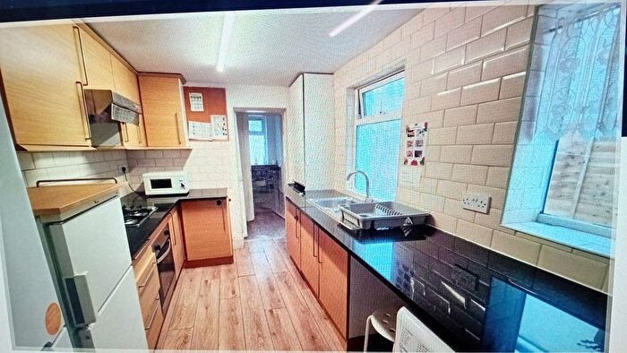 4 Bedroom Terraced House To Rent In Pawsons Road, Thornton Heath, CR0