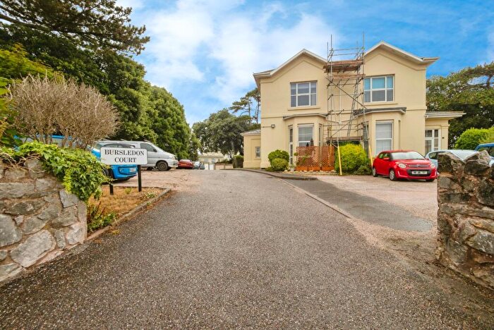 1 Bedroom Flat For Sale In East Cliff Road, Dawlish, Devon, EX7