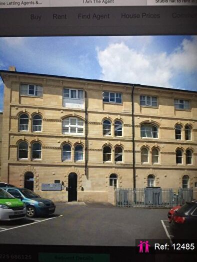 Studio To Rent In - Stallard Street (), Trowbridge, BA14