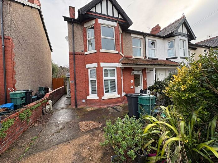 2 Bedroom Flat To Rent In Llannerch Road West, Colwyn Bay, LL28