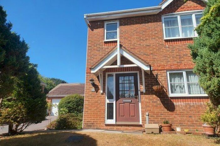 3 Bedroom End Of Terrace House To Rent In Morgan Le Fay Drive, Eastleigh, SO53