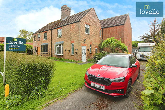 4 Bedroom Semi-Detached House For Sale In Church Lane, Utterby, LN11