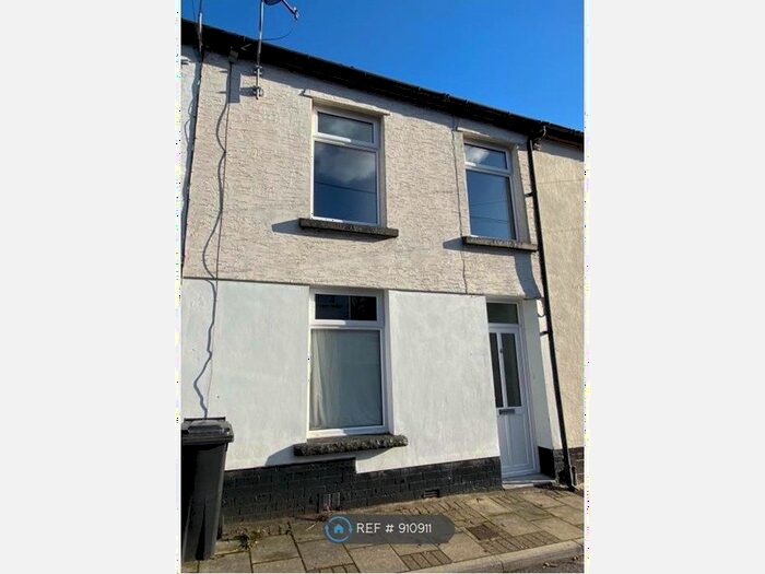 3 Bedroom Terraced House To Rent In Perthygleision, Aberfan, Merthyr Tydfil, CF48