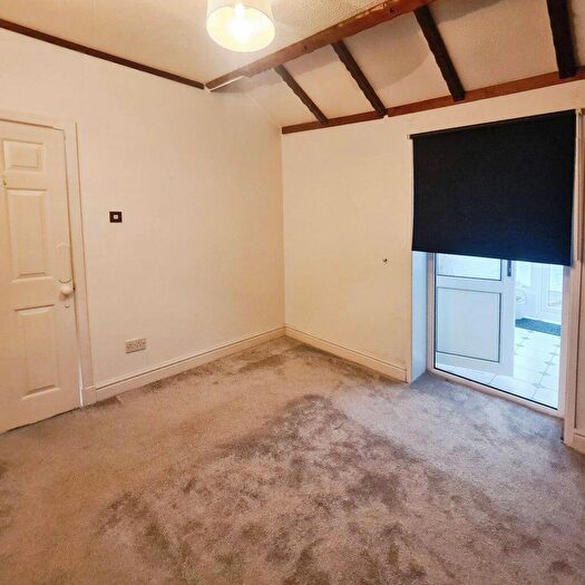 2 Bedroom Bungalow To Rent In Gelli Houses, Port Talbot, SA13