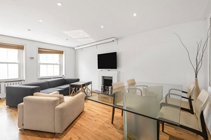3 Bedroom Flat To Rent In Ennismore Gardens, London, SW7
