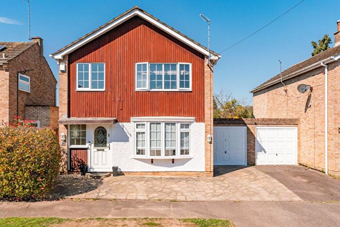 3 Bedroom Link Detached House For Sale In Easington Road, Dane End, SG12