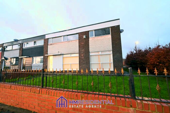 4 Bedroom End Of Terrace House To Rent In Clifton Walk, Chapel Park, Newcastle Upon Tyne, NE5