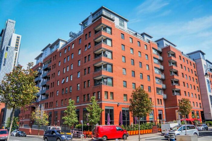 2 Bedroom Flat To Rent In The Quadrangle, Lower Ormond Street, Southern Gateway, Manchester, M1