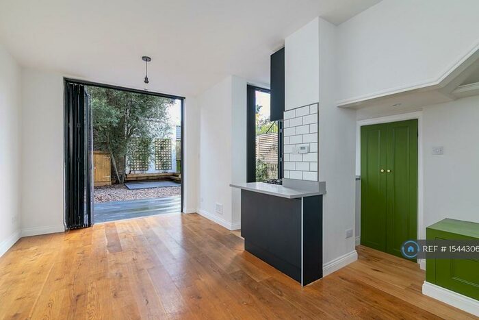 1 Bedroom Flat To Rent In Bartholomew Road, London, NW5