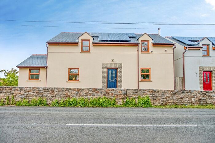 3 Bedroom Detached House For Sale In Redberth, Tenby, Pembrokeshire, SA70