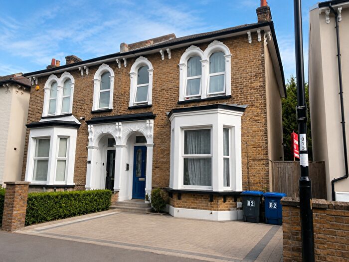 Studio To Rent In Oakfield Road, Croydon, CR0