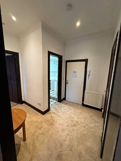 1 Bedroom Flat To Rent In Broughton Street, Broughton, Edinburgh, EH1