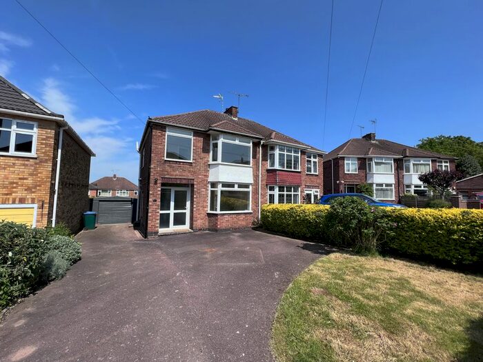 3 Bedroom Semi-Detached House To Rent In Harvey Close, Allesley, Coventry, CV5