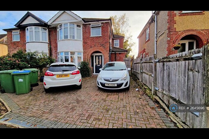 6 Bedroom Semi Detached House To Rent In Sirdar Road, Southampton, SO17