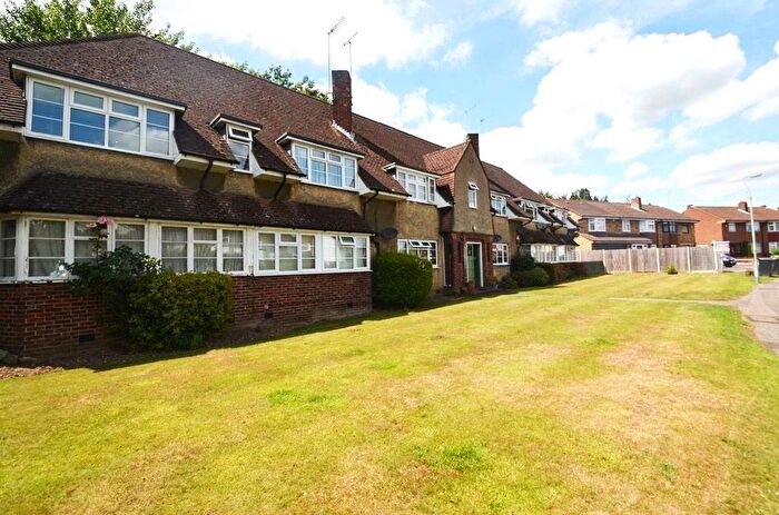 1 Bedroom Flat To Rent In Heatherden House, Iver, Buckinghamshire, SL0