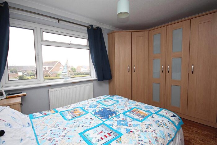 2 Bedroom House For Sale In Belvedere Gardens, Seaford, BN25