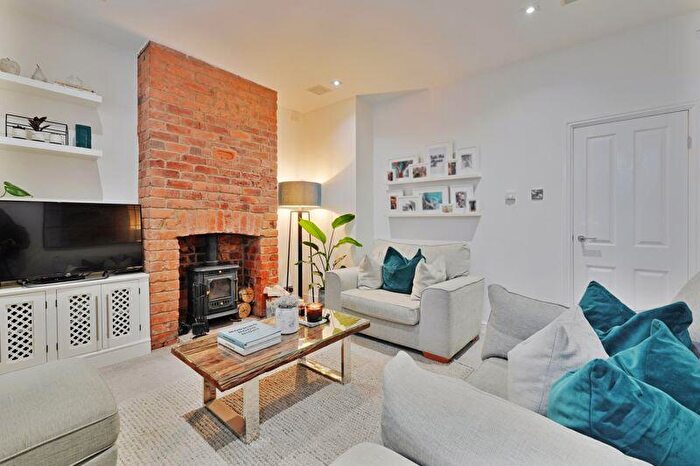2 Bedroom Terraced House To Rent In Bradway Road, Sheffield, S17