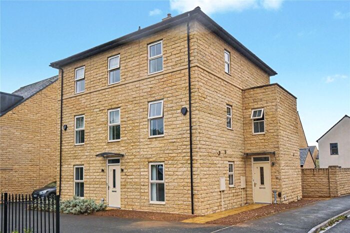 4 Bedroom Semi Detached House For Sale In Voysey Avenue, Castleford, West Yorkshire, WF10