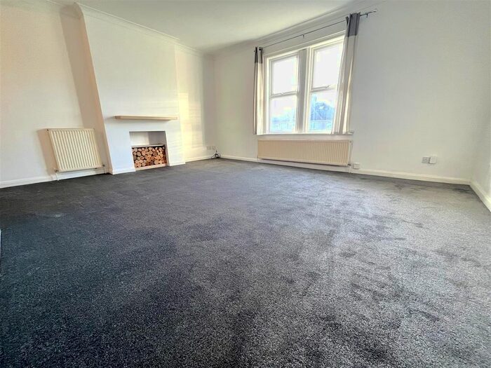 1 Bedroom Flat To Rent In Main Road, Sidcup, DA14