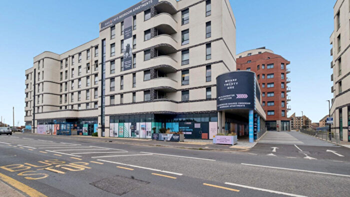 2 Bedroom Flat For Sale In Free Wharf Gate, Shoreham, BN43