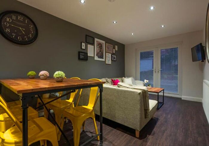 7 Bedroom Private Halls To Rent In Richards Street, Cathays, CF24