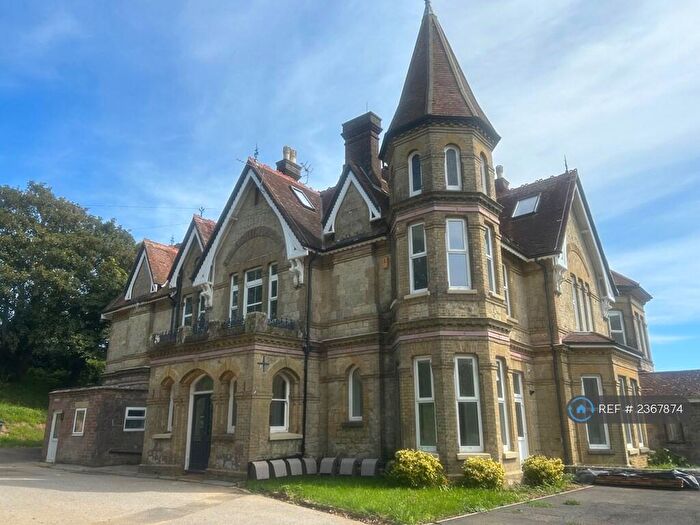 2 Bedroom Flat To Rent In Beatrice Avenue, Shanklin, PO37