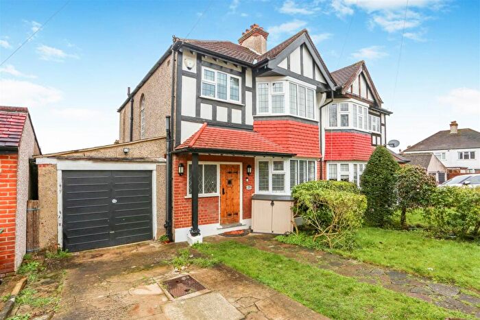 3 Bedroom Semi Detached House For Sale In Summerville Gardens, Cheam, SM1