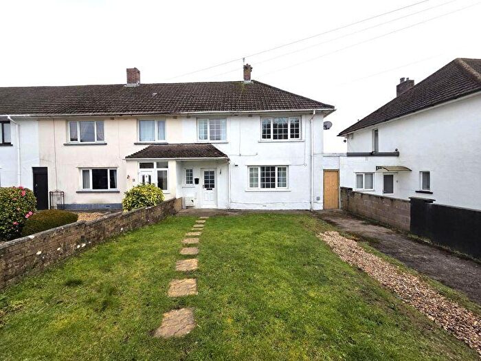 3 Bedroom Semi Detached House For Sale In Heol Y Felin, Bryncenydd, CF83