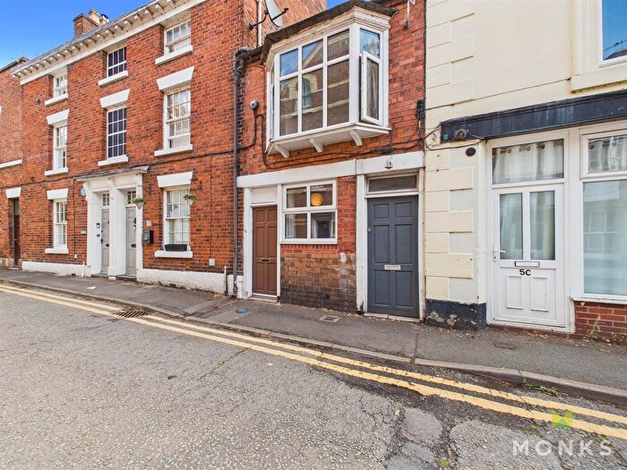 1 Bedroom Terraced House For Sale In Chapel Street, Wem, SY4