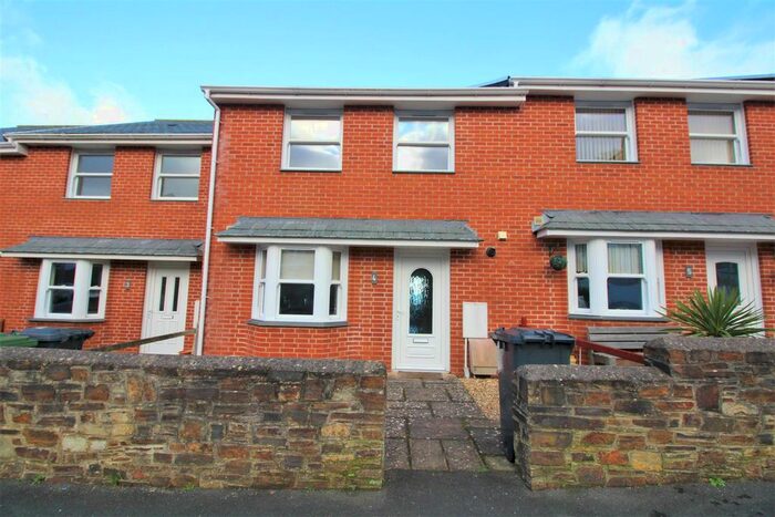 3 Bedroom Terraced House To Rent In Larkstone Crescent, Ilfracombe, EX34