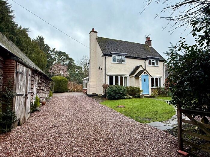 4 Bedroom Detached House For Sale In Wasperton, Warwick, CV35