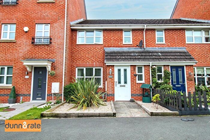 3 Bedroom Town House For Sale In Moorefields View, Norton Heights, Stoke On Trent, ST6