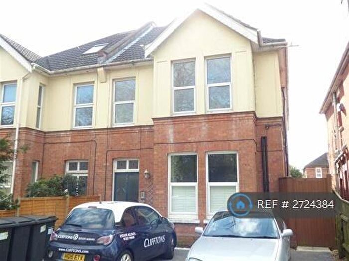 1 Bedroom Flat To Rent In Richmond Park Road, Bournemouth, BH8