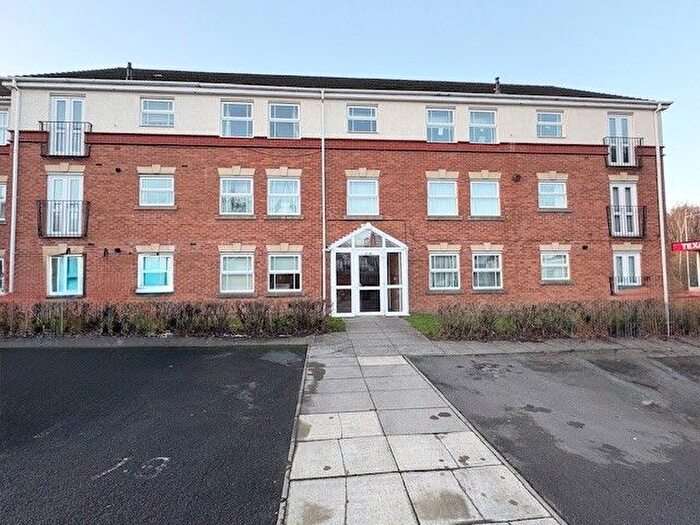 2 Bedroom Flat To Rent In Stephenson Way, Cannock, WS12