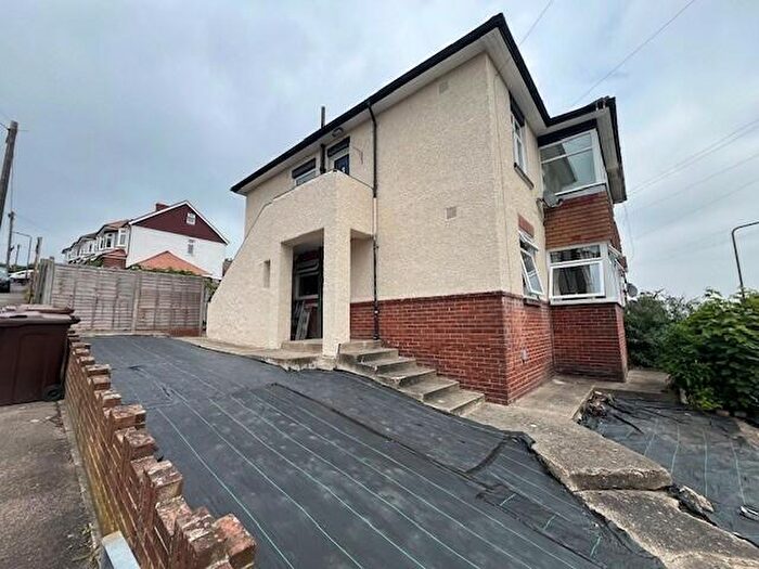 2 Bedroom Flat To Rent In Boundary Road, Chatham, ME4