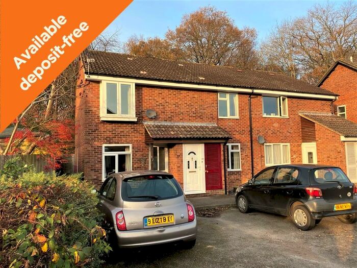 2 Bedroom Maisonette To Rent In Swanton Gardens, Chandler's Ford, Eastleigh, SO53