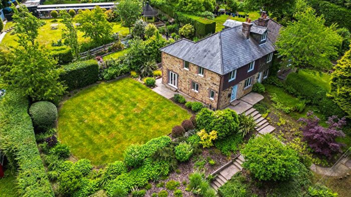 4 Bedroom End Terrace House For Sale In London Road, Crowborough, TN6