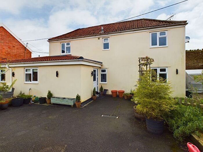 2 Bedroom Link Detached House For Sale In Hyde Park Avenue, North Petherton, Bridgwater, TA6