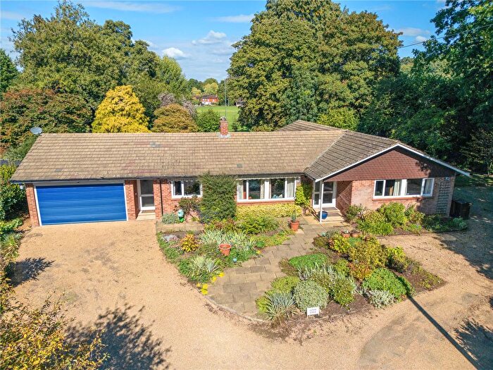 4 Bedroom Bungalow For Sale In Barnett Lane, Wonersh, GU5