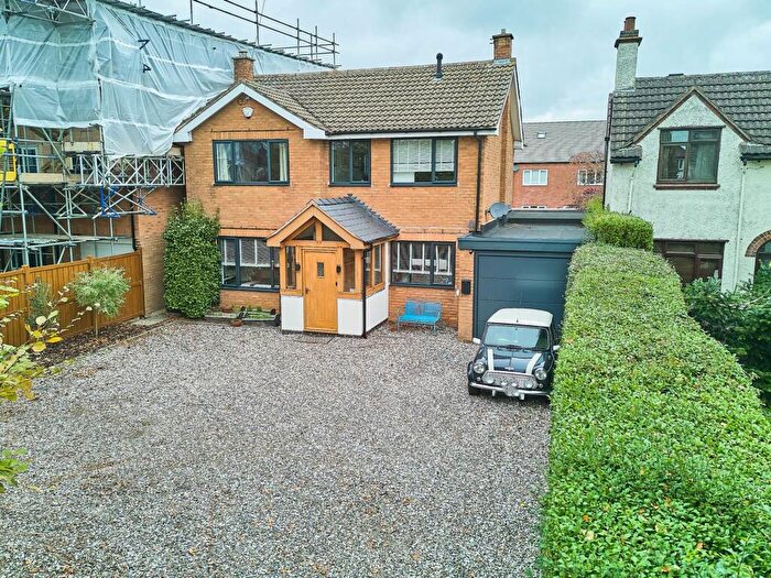 4 Bedroom Detached House For Sale In Crick Road, Hillmorton, CV21